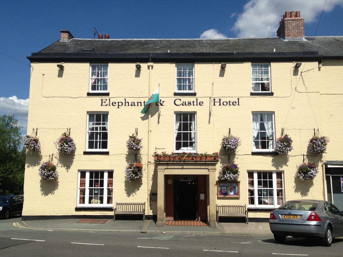 The Elephant & Castle Hotel Нютаун Екстериор снимка